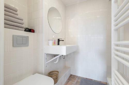 Vonios kambarys apgyvendinimo įstaigoje Malonat Duplex - Old Town