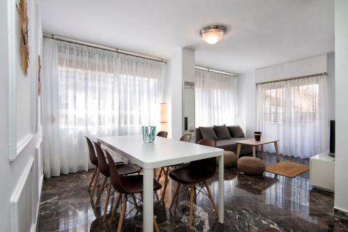 tuGuest Aben Humeya Apartment, Granada – Precios actualizados ...