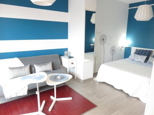 Posteľ alebo postele v izbe v ubytovaní Céntrico Loft en el Puerto de la Cruz con Wifi y cerca de la playa