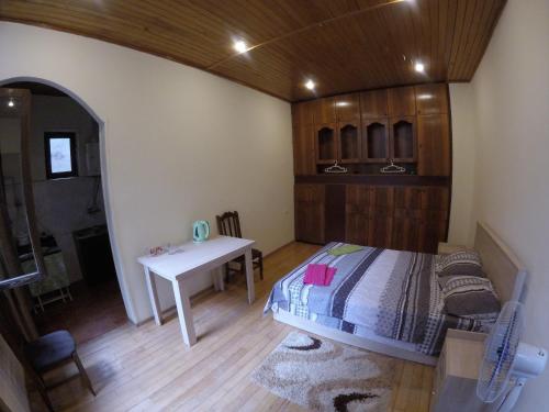 Posezení v ubytování "Green way" Guest house