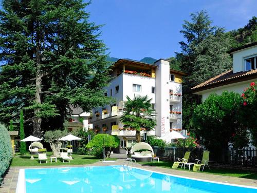 Gallery image of Hotel Jasmin in Merano