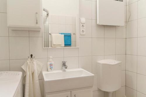 Authentic Akacfa Apartment 1073 Budapest, Akácfa utca 65 kép - 3