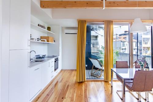 Amazing Penthouse Apartment in historic Porto