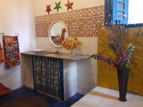 Majoituspaikan Casa Jasmine Taíba keittiö tai keittotila