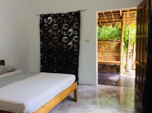 Gallery image of Stevrena Accommodations in Bantayan Island