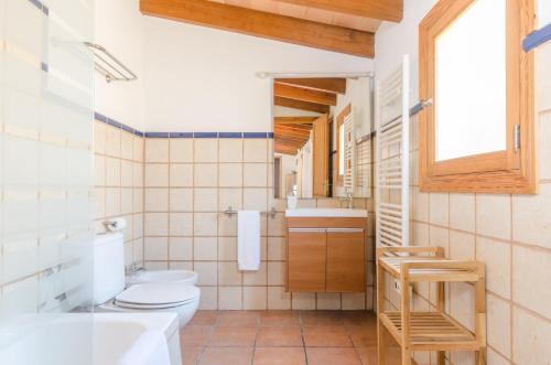 Koupelna v ubytování Finca Sa Plana