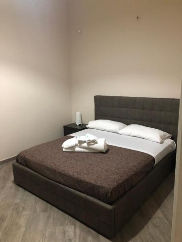 Elena Rooms – Photos 2