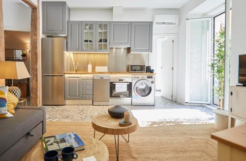 LEEWAYS APARTMENT in FE