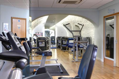 Fitness centrum a/nebo fitness zařízení v ubytování The Diplomat Hotel Restaurant & Spa
