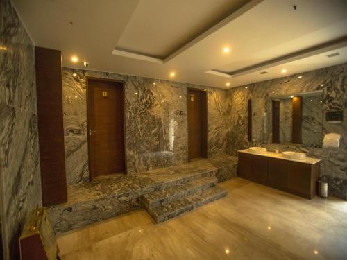 Gallery image of ST Parklane Airport Hotel Chennai in Chennai