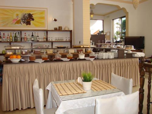 Gallery image of Rachel Hotel in Agia Marina Aegina