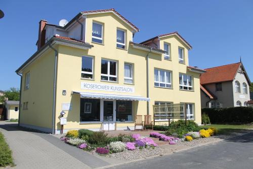Strandnahe Ferienwohnungen mit Garten, Koserow (updated prices 2025)