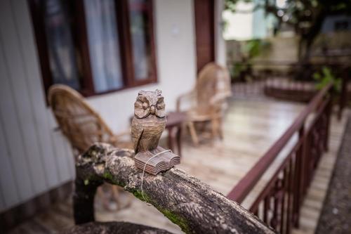Foto dalla galleria di Mingtang Boutique Cottage 名堂花园度假屋 a Pokhara