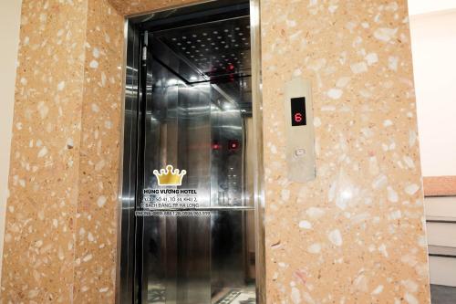 ハロンにあるHùng Vương Hotel Hạ Longのギャラリーの写真