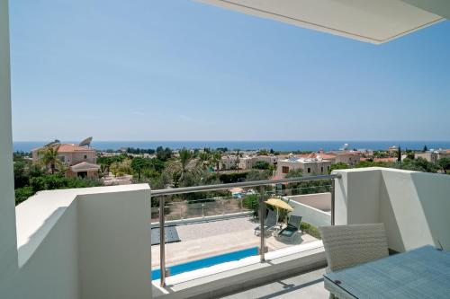 Gallery image of Villa Verdi: Luxury villa with private pool in Peyia