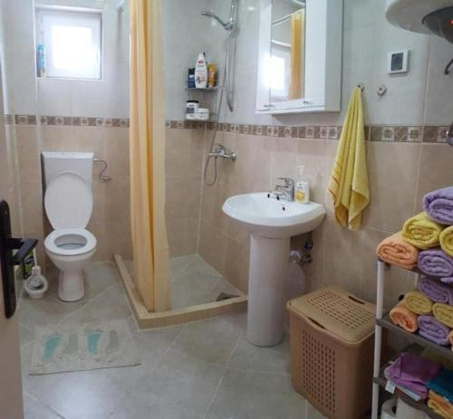 Koupelna v ubytování Apartments Radulović
