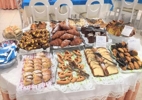 Mad på hotellet eller i nærheden