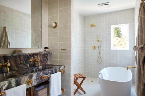 Salle de bains dans l'établissement Hotel Joaquin