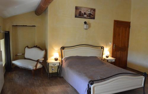 Gallery image of Ferme de Palumiane - Chambres climatisées in Visan