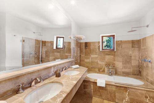 Gallery image of Torrent Fals in Santa Maria del Cam&iacute;