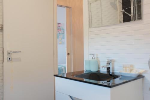 Like-home-T1 Apt-Campo de Ourique