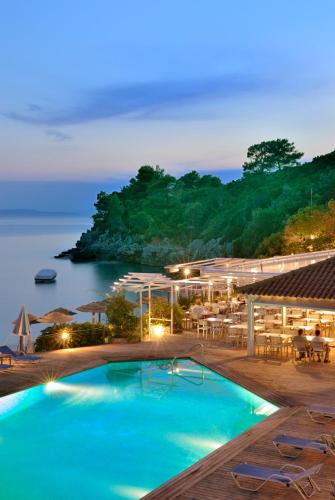 Gallery image of Adrina Beach Hotel in Panormos Skopelos