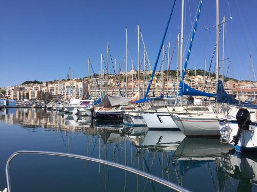 Sète - vue mer imprenable, piscine, calme