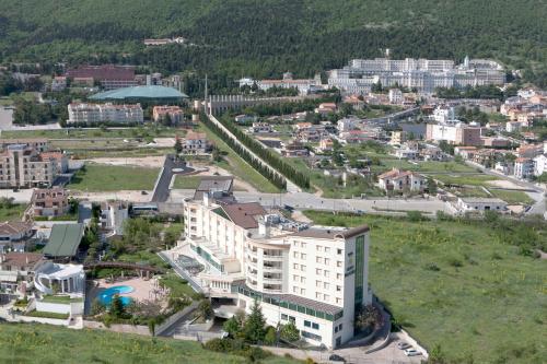 an aerial view of a building in a city at Gran Paradiso Hotel Spa in San Giovanni Rotondo
