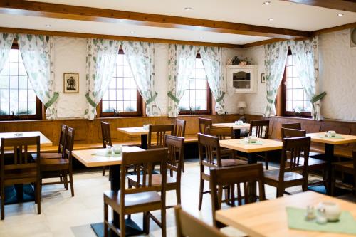 Restaurace v ubytování Gästehaus Loehnert GmbH