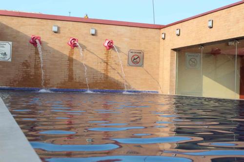 The swimming pool at or close to Fortune Park Pushpanjali, Durgapur - Member ITC's Hotel Group