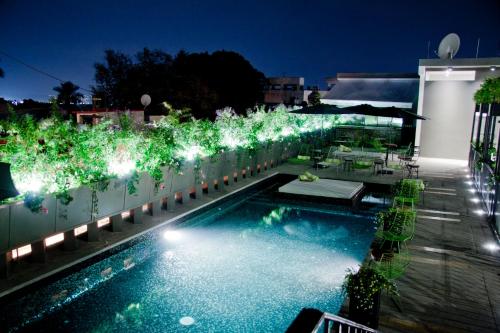 Bazén v ubytovaní Flor de Mayo Boutique Hotel, Spa & Restaurant alebo v jeho blízkosti