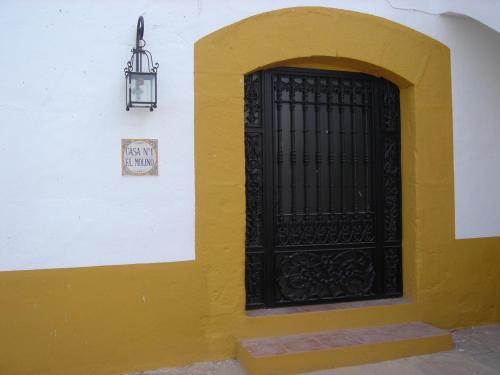 Gallery image of Cortijo Molino San Juan in Montoro