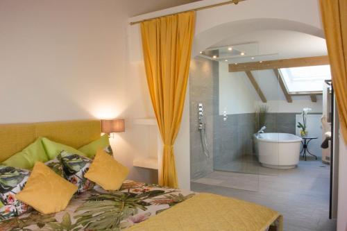 Ванная комната в Hotel & Restaurant Hasenstrick