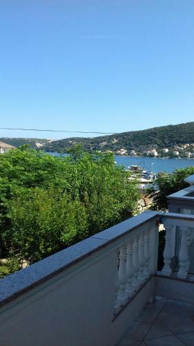 Slavica Bunić,Appartements am Meer