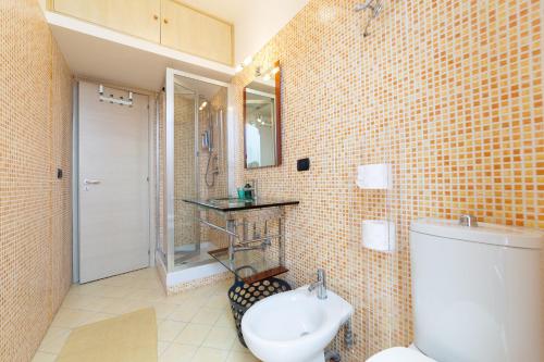 Koupelna v ubytování Suite Cavour - SunTripSicily