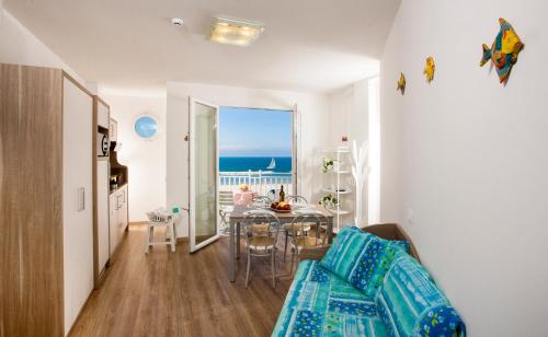 Fotografie z fotogalerie ubytování Beach Residence v destinaci Gabicce Mare