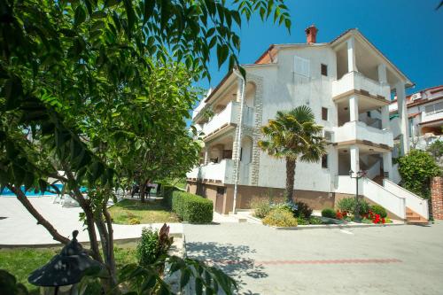 Gallery image of Apartments Renata in Rab