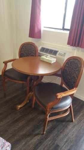 Ảnh trong thư viện ảnh của Ontario Inn ở Ontario