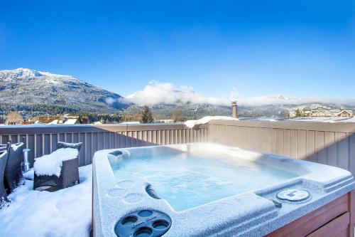 Sundial Hotel Image