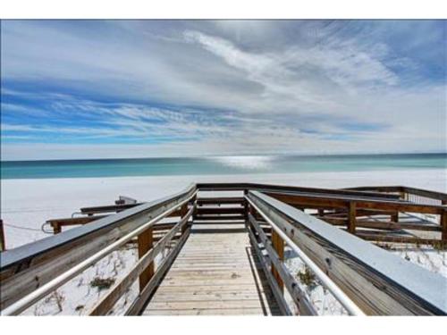 Palms Resort #2416 Full 2 Bedroom by RealJoy Vacations, Destin (FL), United States