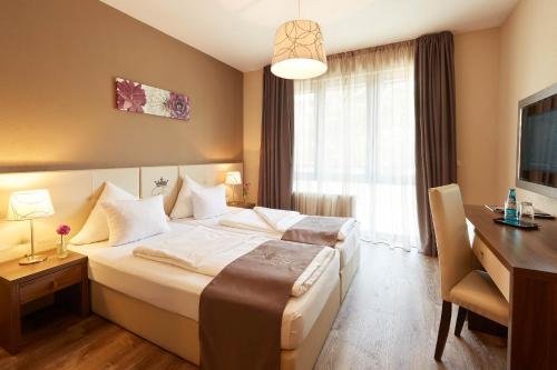 Empress Boutique Hotel Image