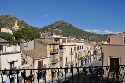 Gallery image of B&B Porta del Re in Taormina