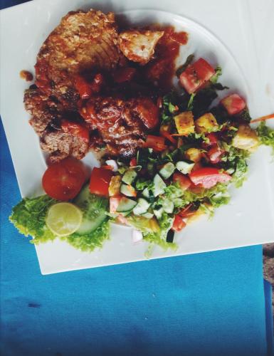 Comida en el hotel o alrededores