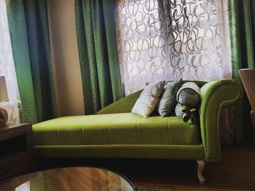 Een zitgedeelte bij Zlatibor lux Kalman