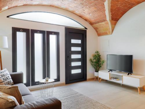 Impressive Mansion in Garriguella Spain near Village Centre