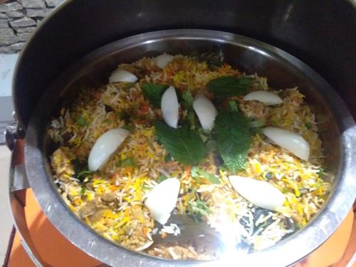 Mad på hotellet eller i nærheden