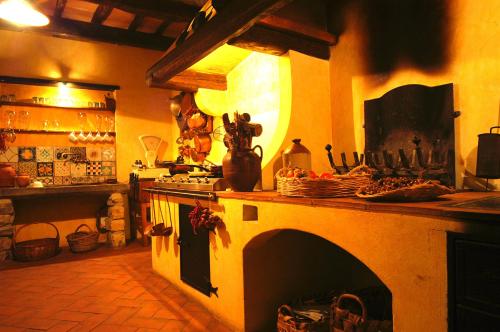 Dapur atau dapur kecil di Podere Il Poggiolo