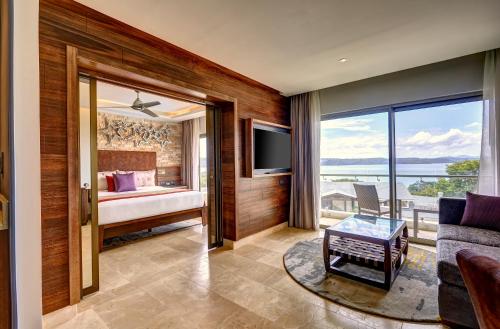 Voodi või voodid majutusasutuse Planet Hollywood Costa Rica by Royalton, An Autograph Collection All-Inclusive Resort toas