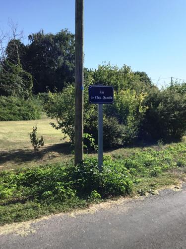Φωτογραφία από το άλμπουμ του chambres de retour aux sources connectees 1 et 2 σε Thaims