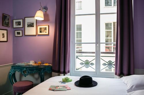 Gallery image of Hôtel Crayon in Paris